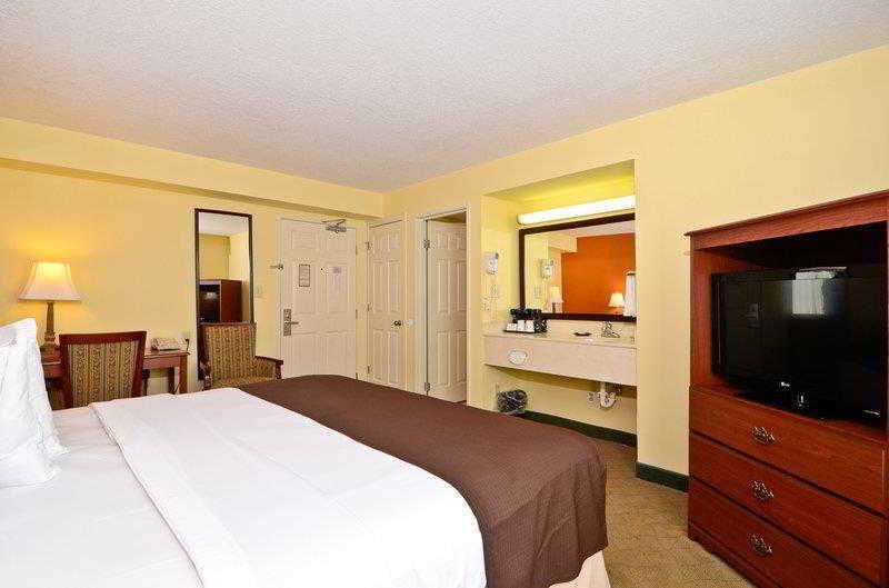 Western East & Hotel